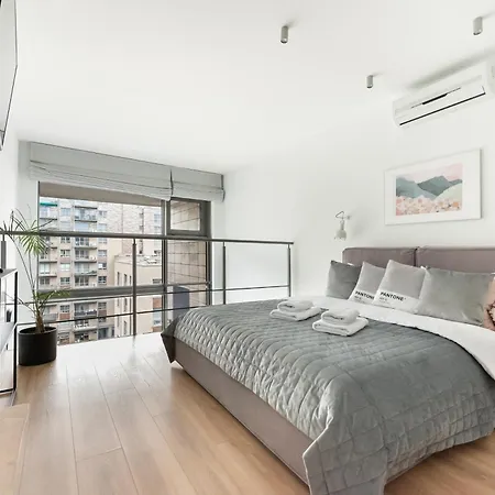 Qbik Deluxe Loft Varşova
