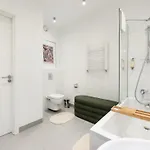 Qbik Deluxe Loft *